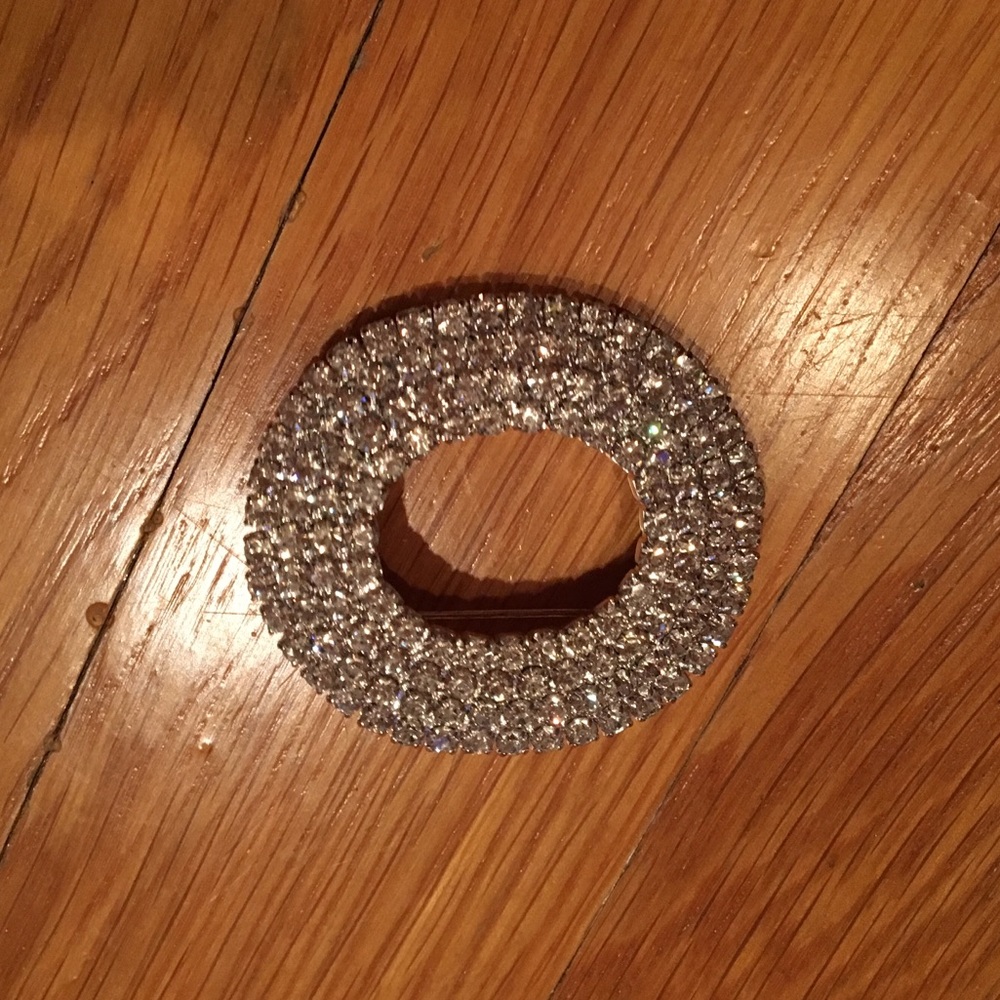 Pin/broach